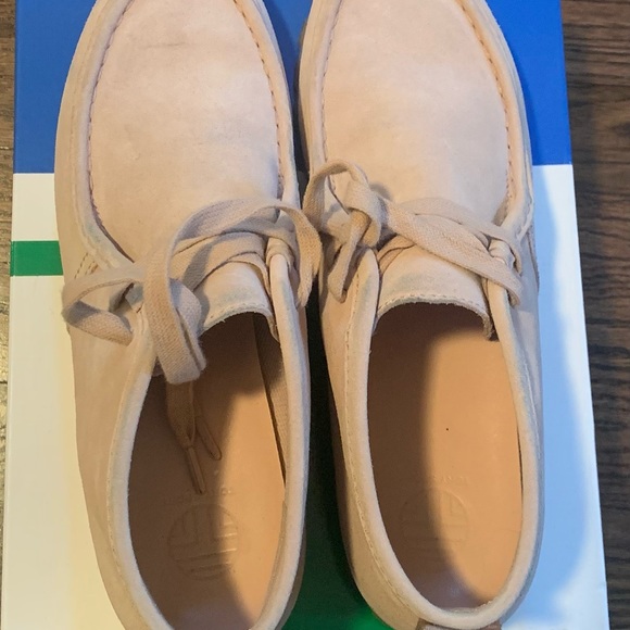 Mint condition authentic Tory Burch sport Chukka Trainer - Picture 2 of 8